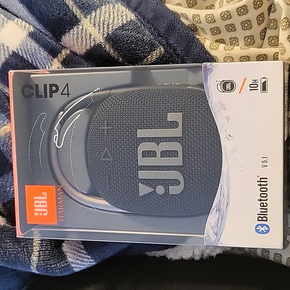 Jbl bluetooth speaker